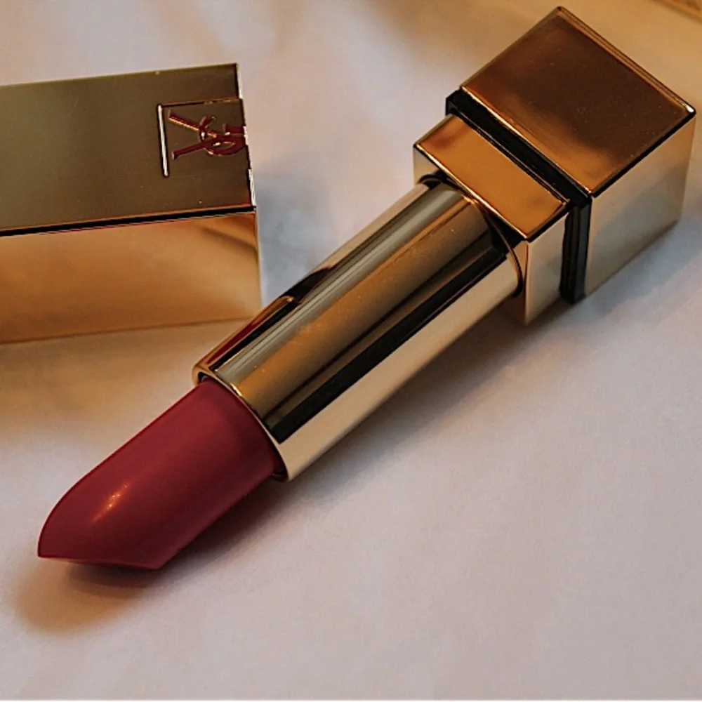 YSL YVES SAINT LAURENT ROUGE PUR COUTURE LIPSTICK NO.20 ROUGE FLAMME NEW IN BOX
